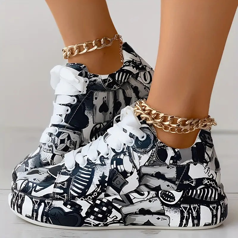 Damen Layered Sneakers mit Graffiti-Druck