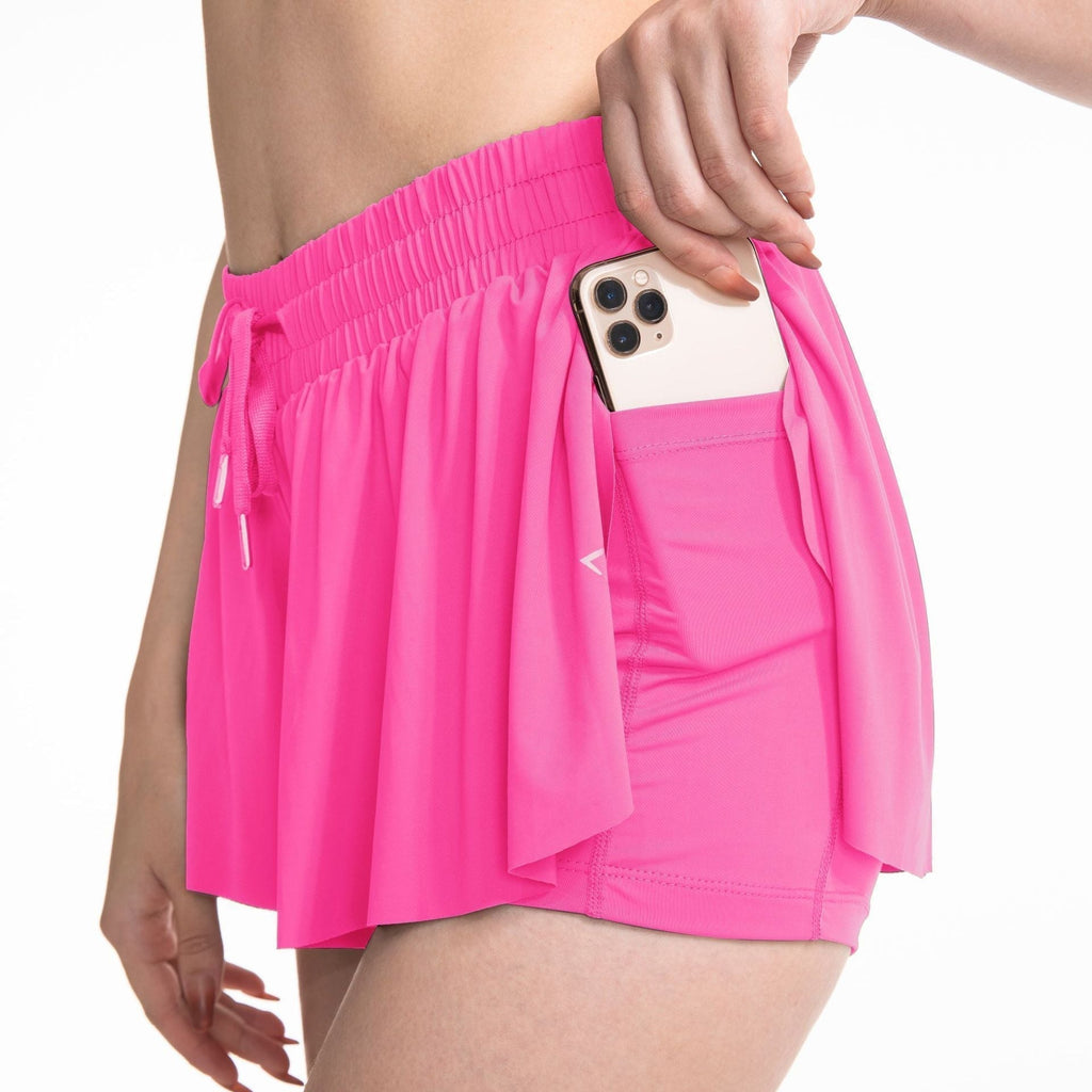 Vielseitige Tennisshorts mit doppellagigem Design-Detail