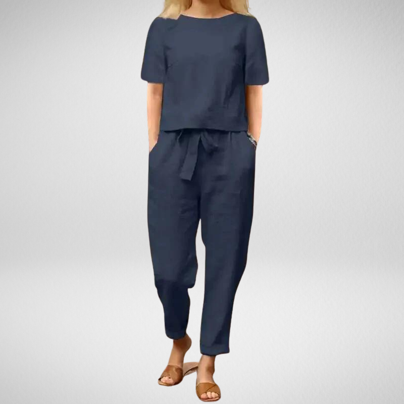 Stylisches Sommer-Ensemble