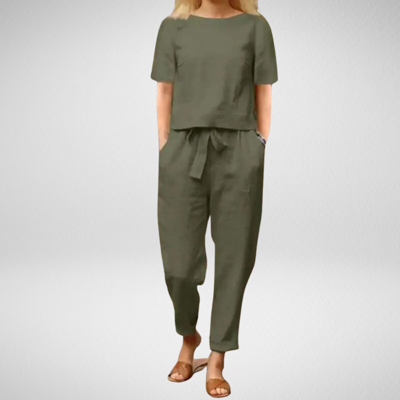 Stylisches Sommer-Ensemble