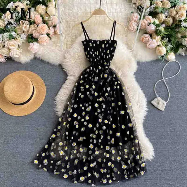 Damen-Sommerkleid mit Blumen- und Gänseblümchenmuster und Spaghettiträgern
