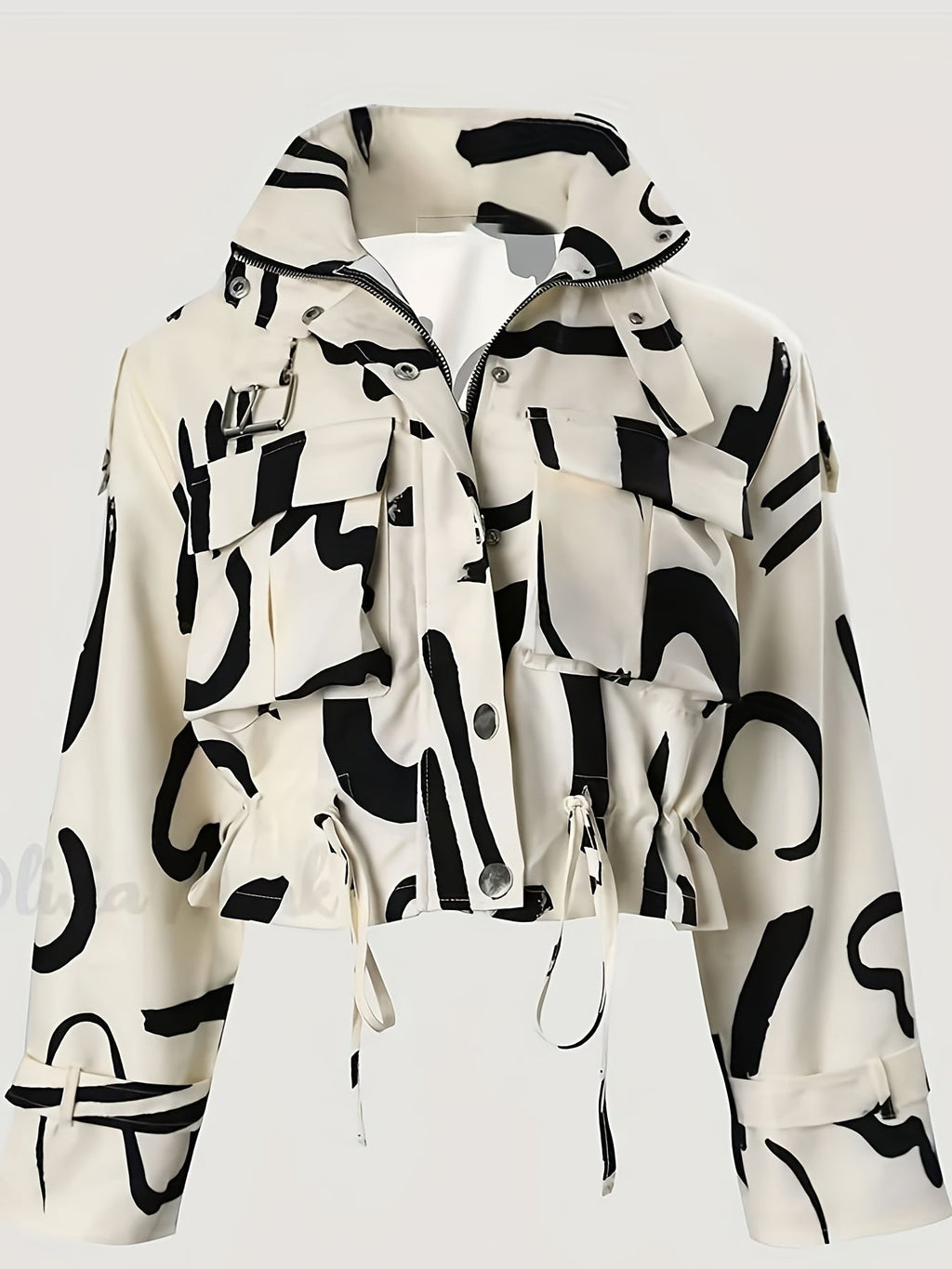 Trendige Damenjacke mit Stehkragen