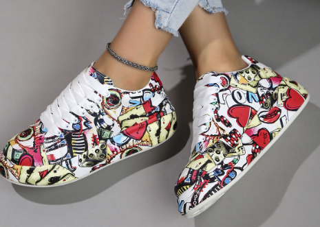 Damen Layered Sneakers mit Graffiti-Druck