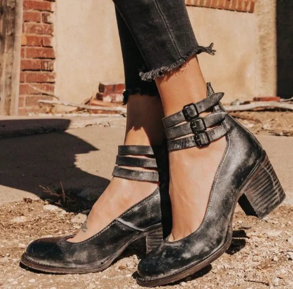 Aniek - Retro-Style Heels